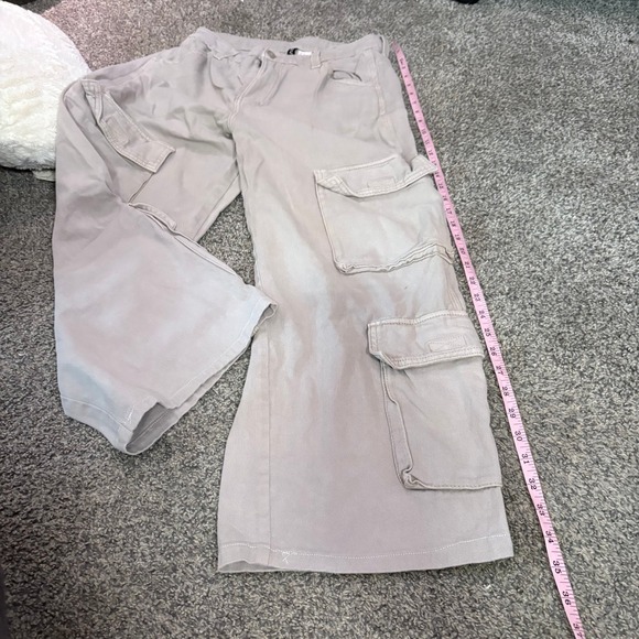 H&M Divided Wide Leg Cargo Pants Womens Utility Khaki Casual Trousers - Picture 6 of 8